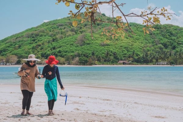 Lombok tour package for solo traveler