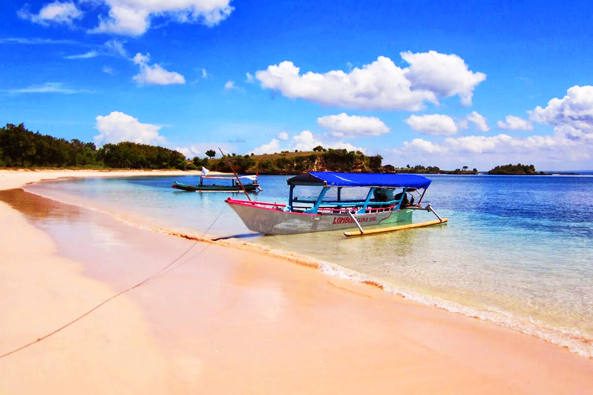 pink beach lombok address