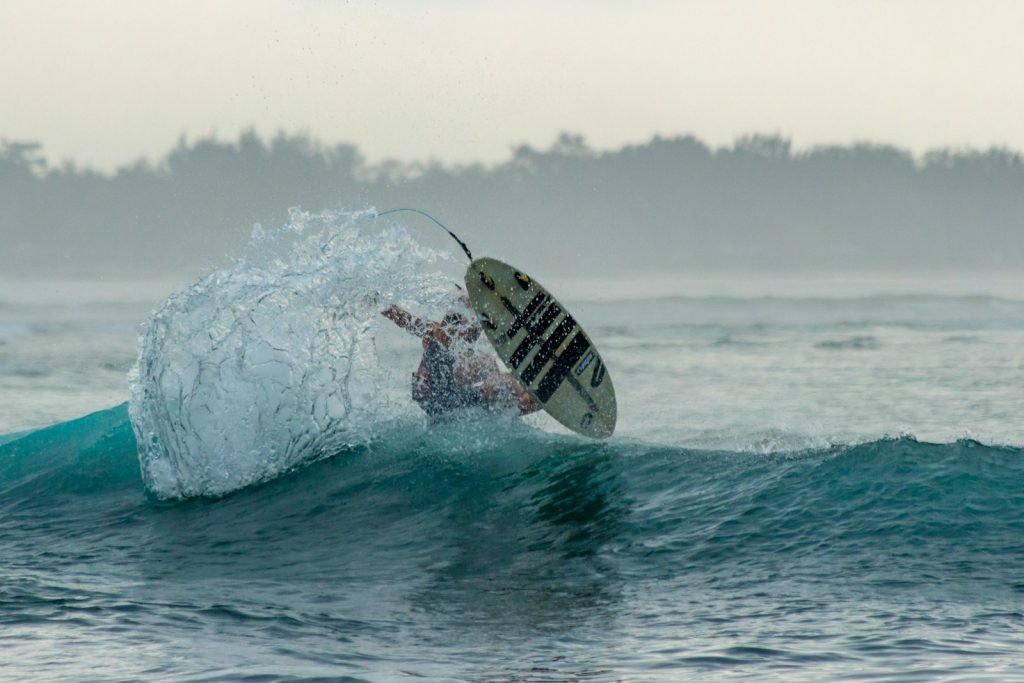 Gili Air surfing