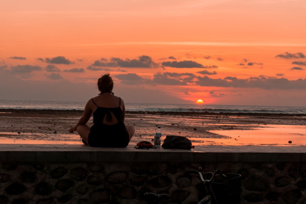 Gili Gede nightlife