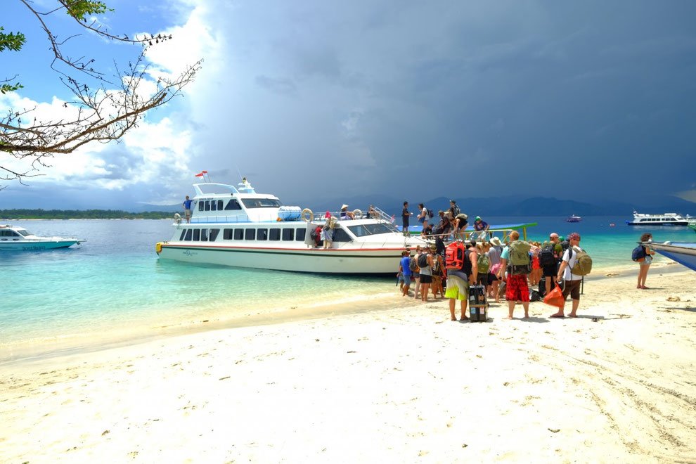 Gili Air fast boat schedule