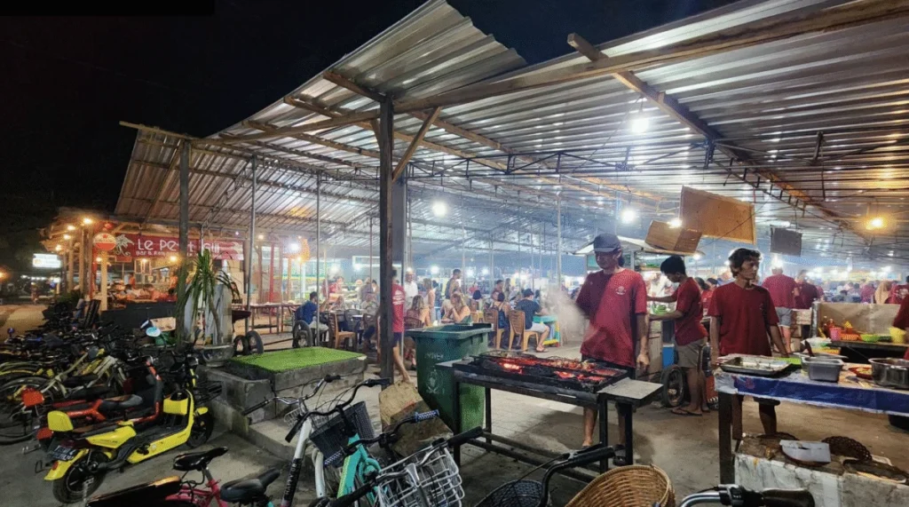 Gili Meno night market