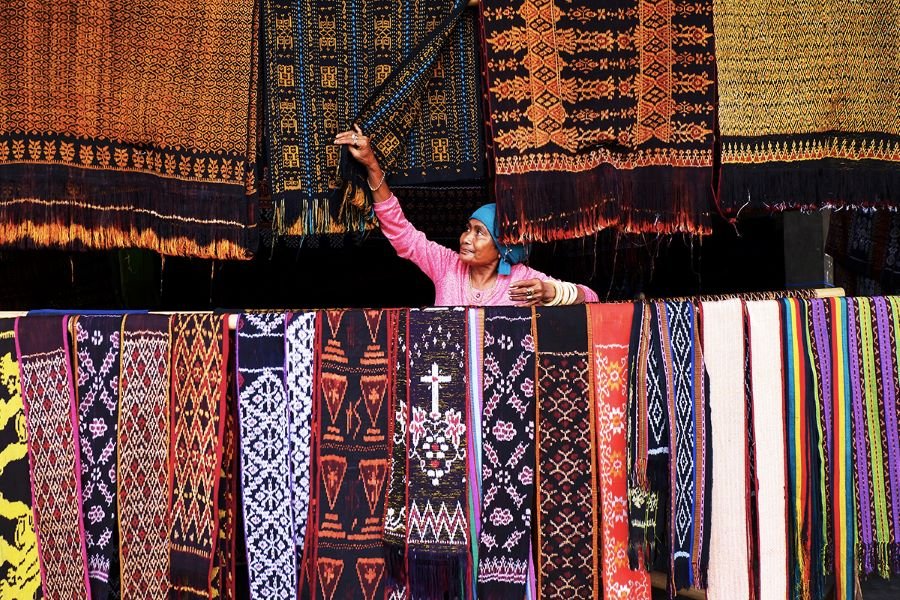 Sukarara textile village