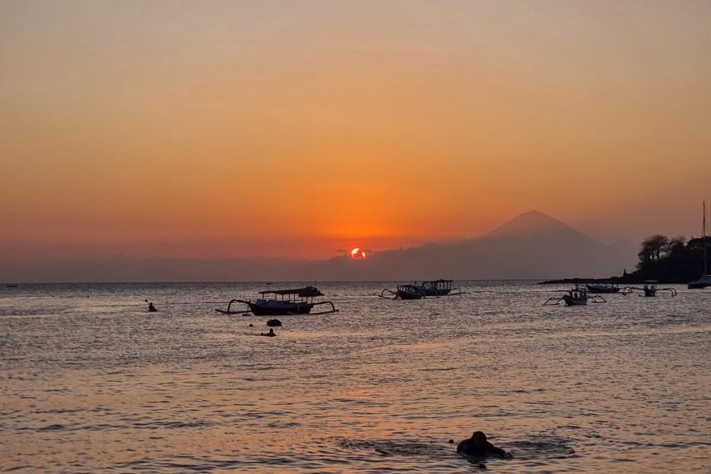 Lombok time