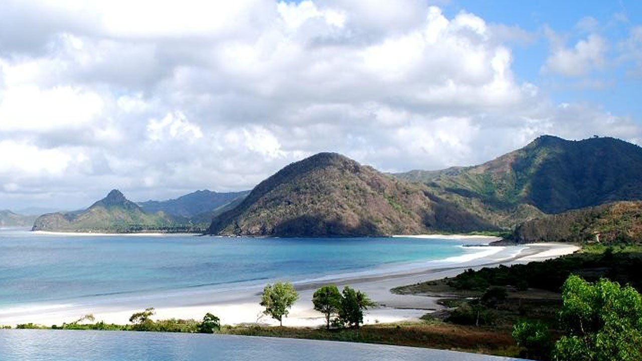 Selong Belanak to Tetebatu