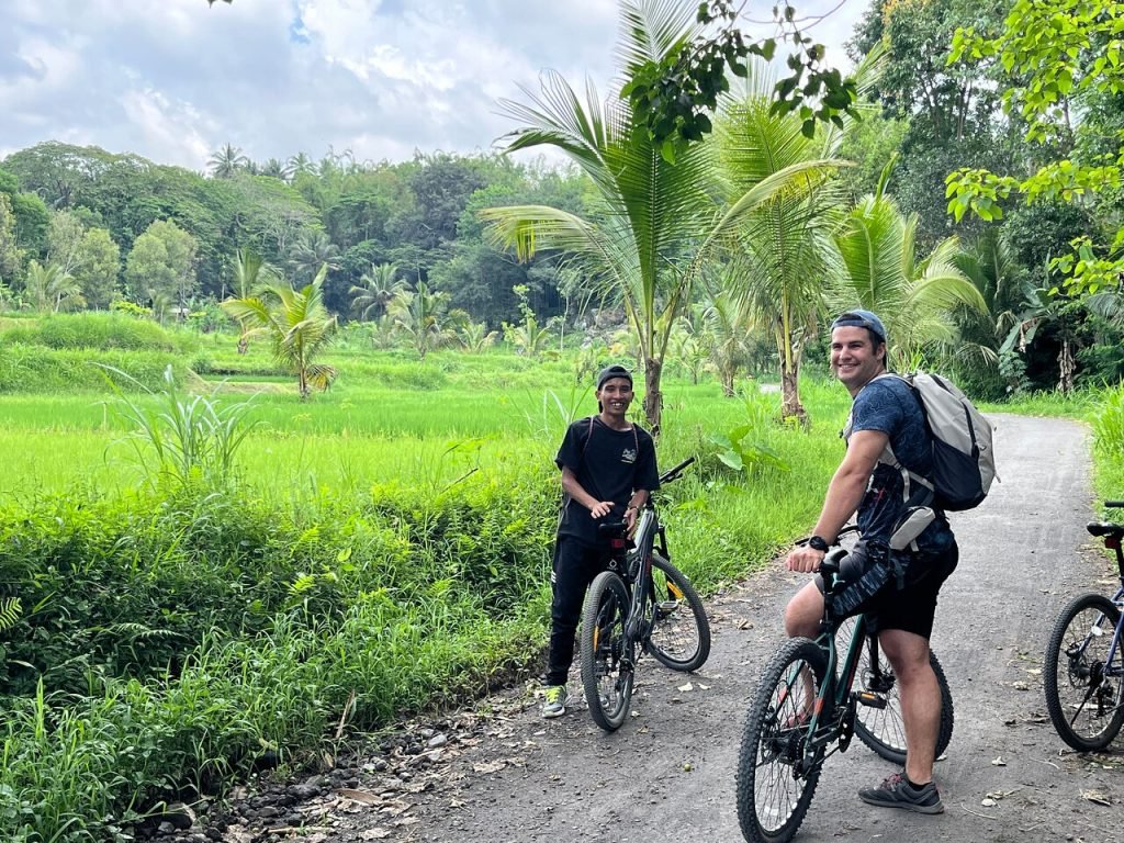 Tetebatu bike tour