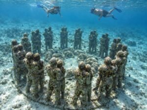 Gili Islands underwater statues